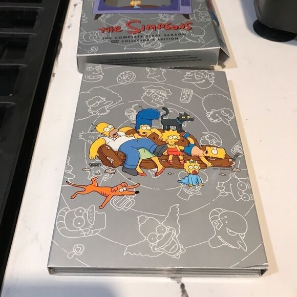 The Simpsons - The Complete First Season 2001 - Picture 3 of 12